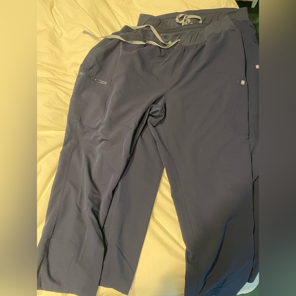 2 Figs Navy Scrub Pants